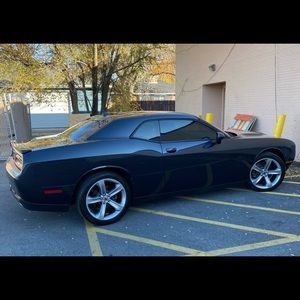 Meet your Posher, Thomas